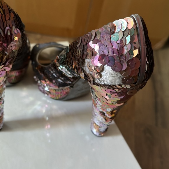 Miu Miu sequin platform heels Size 37 - Picture 9 of 14